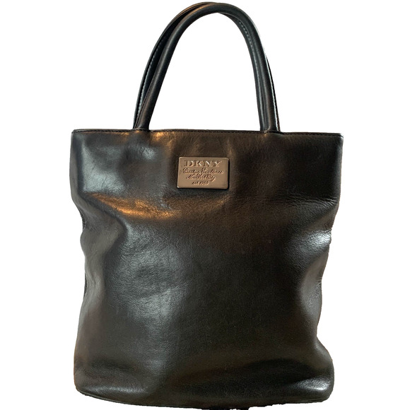 Dkny Handbags - DKNY Black Leather Medium Tote Bag Handbag Purse Vintage Top Handle EDC Top Snap